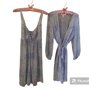 Women’s 2 PC Lingerie Oscar de la Renta Size M Peignoir